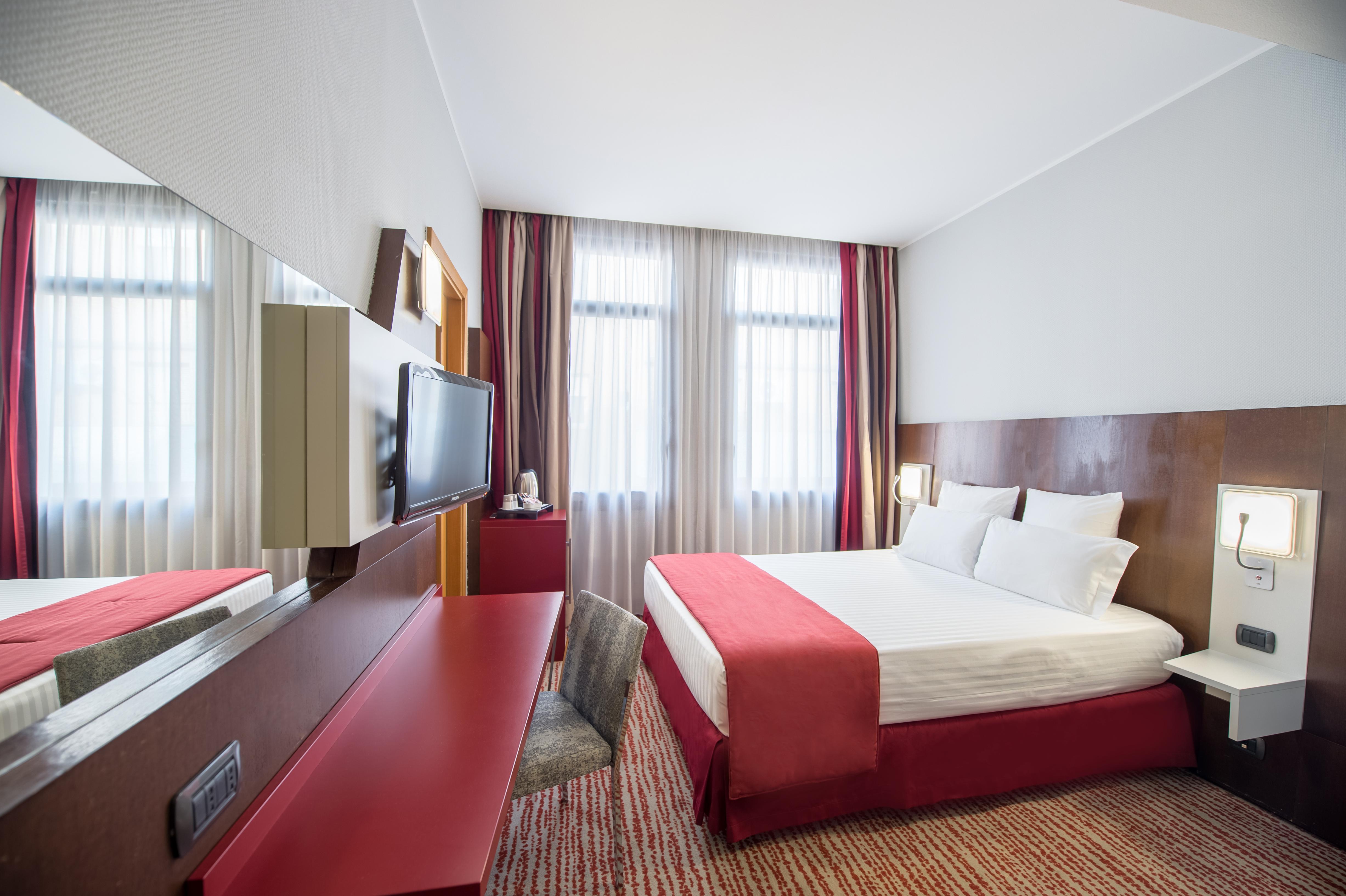 Mercure Roma Piazza Bologna Экстерьер фото