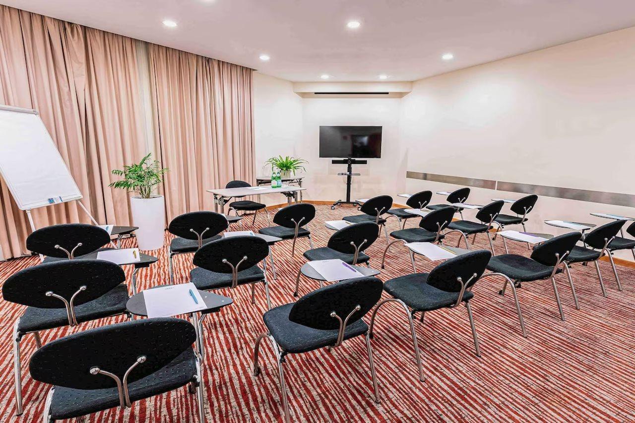 Mercure Roma Piazza Bologna Экстерьер фото