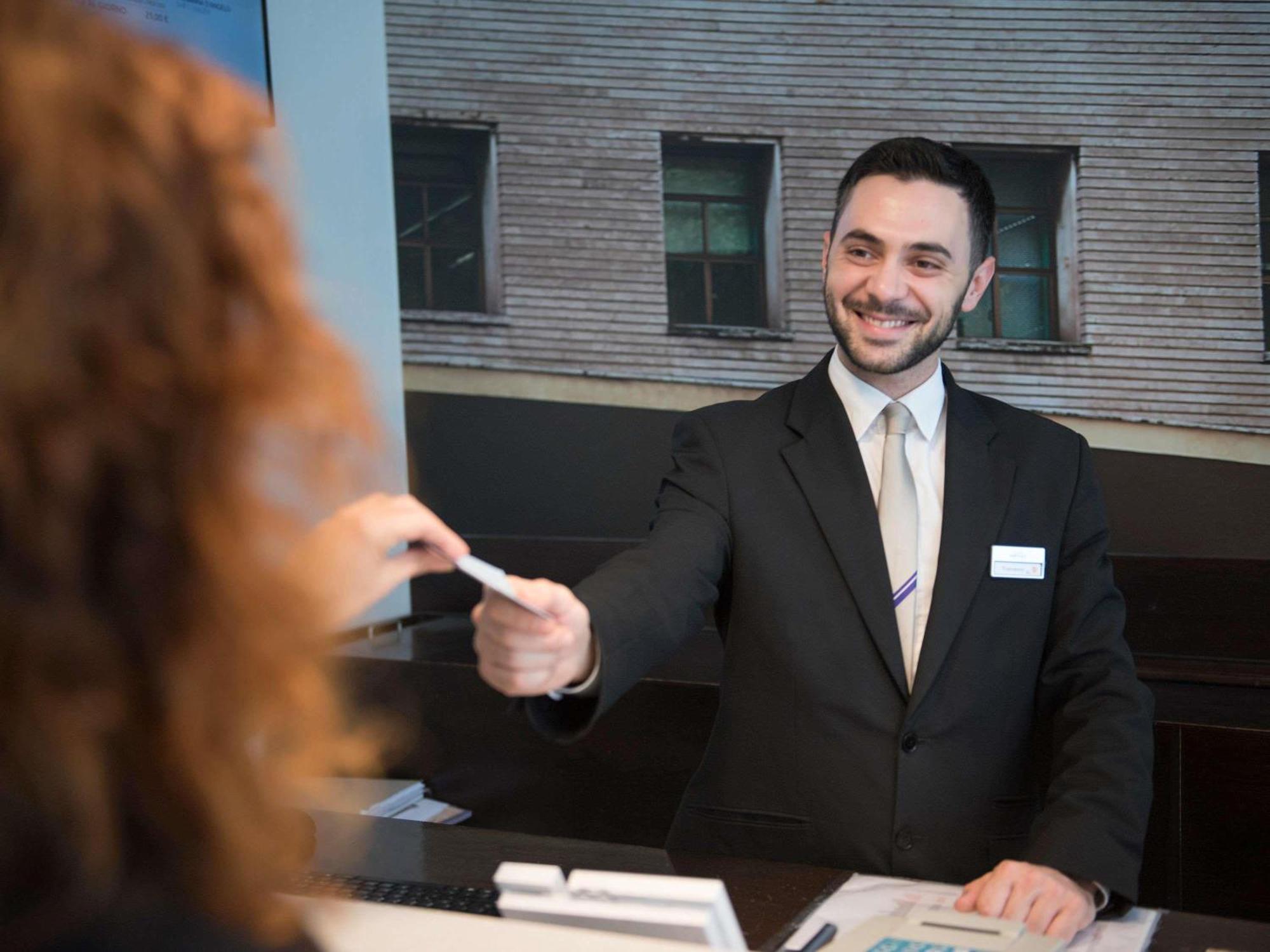 Mercure Roma Piazza Bologna Экстерьер фото
